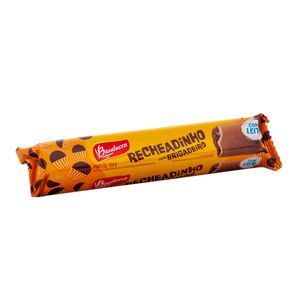 Biscoito Recheadinho Sabor Brigadeiro BAUDUCCO Pacote 104g